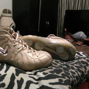Nike all gold Foamposite size 11